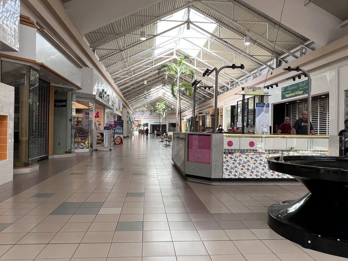 Midland Mall - July 31 2022 (newer photo)